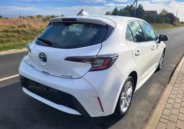 Toyota Corolla cena 41900 przebieg: 49500, rok produkcji 2021 z Stalowa Wola małe 106